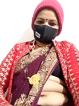 Snapshot of Riyaa-Devi chatting on 12-10-24, 05:33 Riyaa-Devi online show from 12-10-24, 05:33