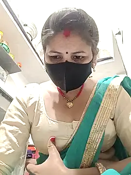 Snapshot of Riyaa-Devi chatting on 12-31-24, 05:29 Riyaa-Devi online show from 12-31-24, 05:29