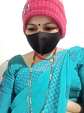 Snapshot of Riyaa-Devi chatting on 01-07-25, 05:42 Riyaa-Devi online show from 01-07-25, 05:42