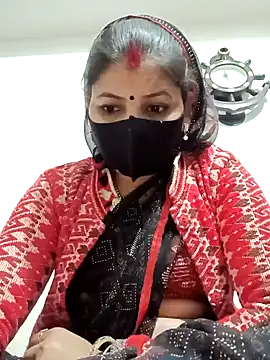 Snapshot of Riyaa-Devi chatting on 01-19-25, 05:28 Riyaa-Devi online show from 01-19-25, 05:28