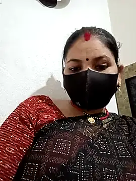 Snapshot of Riyaa-Devi chatting on 02-15-25, 05:39 Riyaa-Devi online show from 02-15-25, 05:39