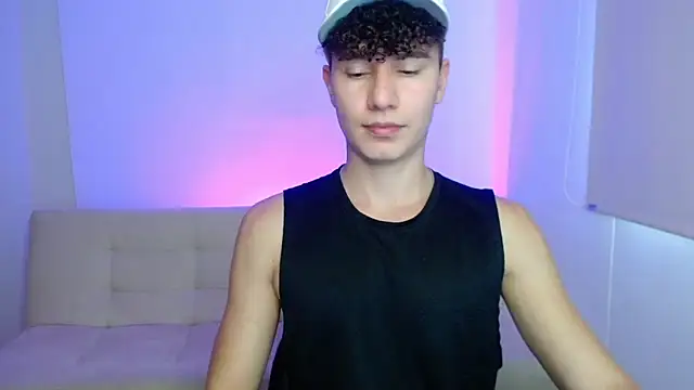 adrian morelly online show from 03-08-26, 06:23