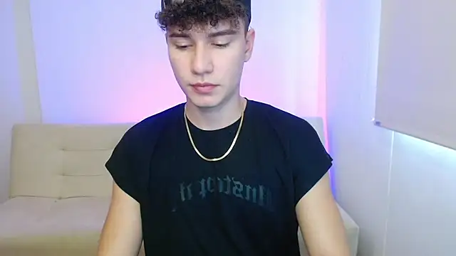 adrian morelly online show from 04-10-26, 07:07