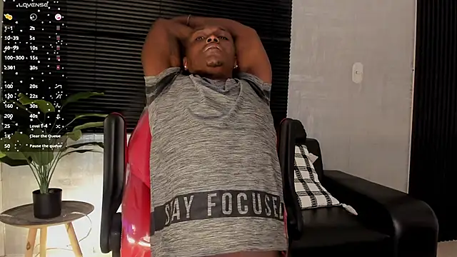 DannSmmith online show from 02-19-26, 04:52