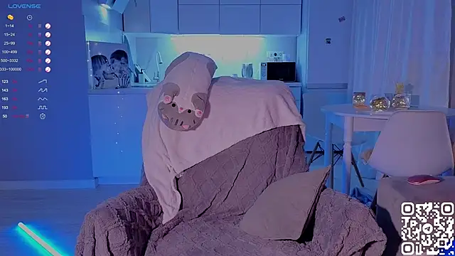 Snapshot of shey1i chatting on 12-04-24, 04:38 shey1i online show from 12-04-24, 04:38