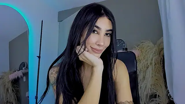 GarciaMilu online show from 11-28-25, 02:25