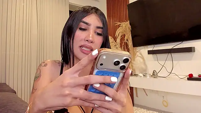 Snapshot of GarciaMilu chatting on 06-06-26, 03:22 GarciaMilu online show from 06-06-26, 03:22