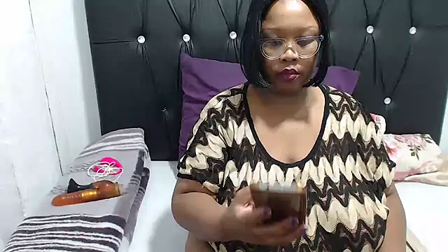 PASION THUNDERX23 online show from 03-21-26, 03:15