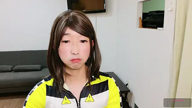 Snapshot of Kanae_sweet chatting on 12-17-24, 04:34 Kanae sweet online show from 12-17-24, 04:34