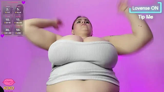 nicolleu99 online show from 02-14-26, 03:03