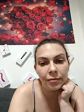 Snapshot of LEAsquirt91 chatting on 05-05-26, 02:03 LEAsquirt91 online show from 05-05-26, 02:03