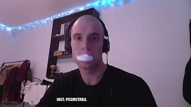 Snapshot of ETHAN_MOORE chatting on 02-20-26, 09:00 ETHAN MOORE online show from 02-20-26, 09:00