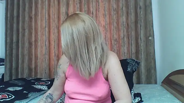 PussyEvely online show from 03-19-26, 07:45