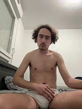 meilleurmodele online show from 03-07-25, 10:32