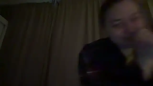 Snapshot of Isabel-Bailey chatting on 06-15-26, 09:06 Isabel-Bailey online show from 06-15-26, 09:06