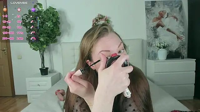 CutieGinger online show from 05-22-26, 05:58