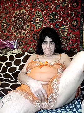 Lovely Lori online show from 10-23-25, 06:50