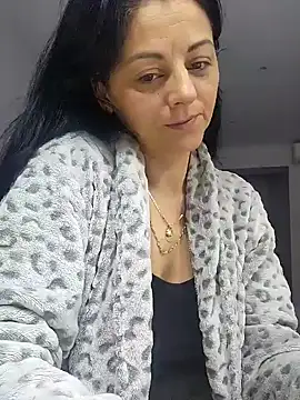 Snapshot of bruneta_sexy23 chatting on 12-15-24, 06:07 bruneta sexy23 online show from 12-15-24, 06:07