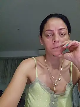 bruneta sexy23 online show from 07-09-26, 03:43
