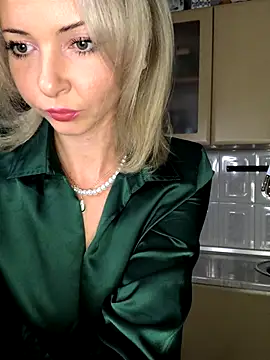 Kristina03 online show from 10-22-25, 08:30