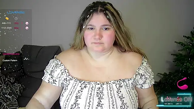 Snapshot of your_soul_Anna chatting on 12-31-24, 02:03 your soul Anna online show from 12-31-24, 02:03