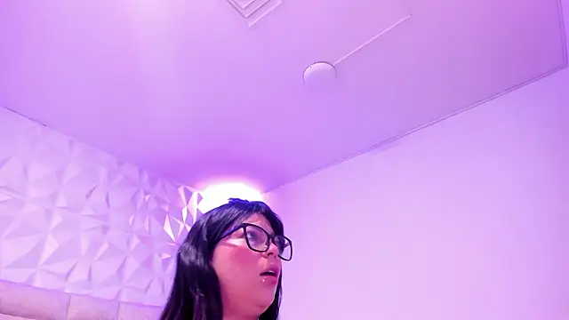 Snapshot of PauletteJ chatting on 01-13-26, 11:59 PauletteJ online show from 01-13-26, 11:59