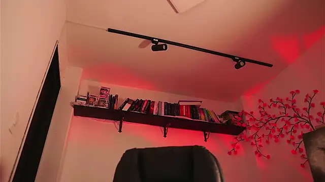 melissajoness3 online show from 04-05-26, 12:30