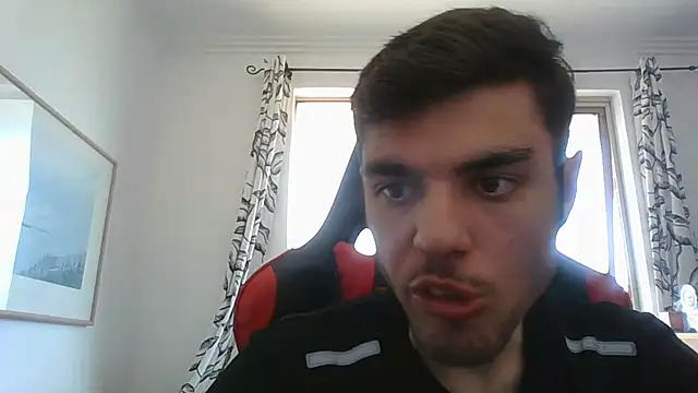 Snapshot of Omarnede chatting on 03-05-25, 06:33 Omarnede online show from 03-05-25, 06:33