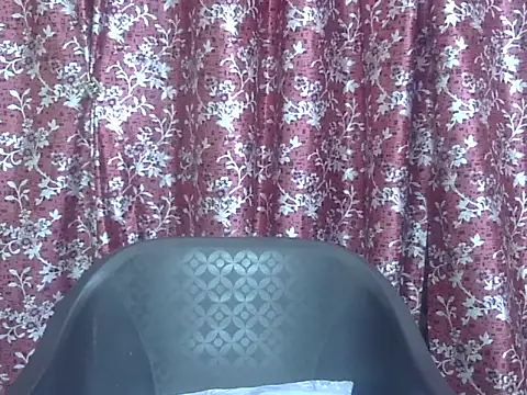 Snapshot of Lusty_Wife1 chatting on 05-02-26, 07:08 Lusty Wife1 online show from 05-02-26, 07:08