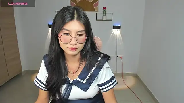 emily villamil online show from 10-30-25, 11:27