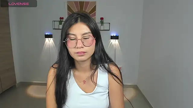 emily villamil online show from 11-19-25, 08:31