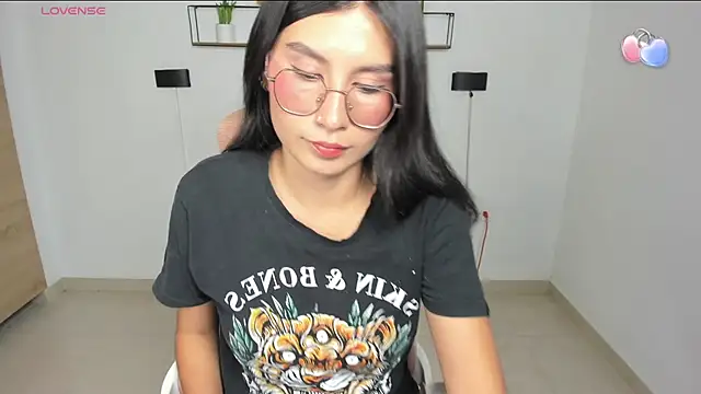 emily villamil online show from 07-10-26, 09:39