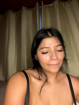 AgathaGeorgiou online show from 11-28-25, 10:23