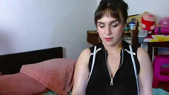 collette beaufoy  online show from 05-15-26, 07:04