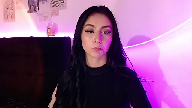 Snapshot of Coralinnee_ chatting on 01-24-25, 05:11 Coralinnee  online show from 01-24-25, 05:11