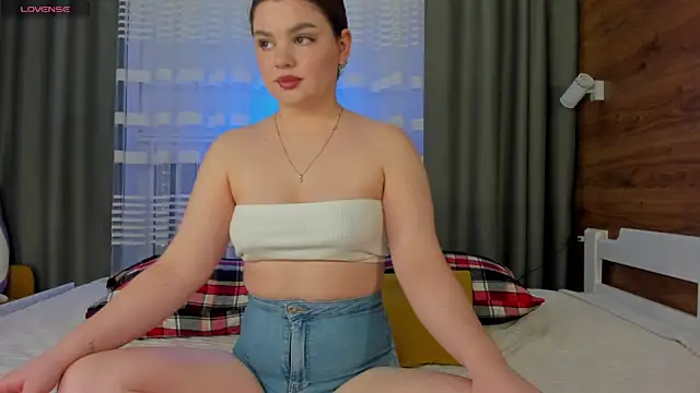 Snapshot of Elizabeth_Hottie_ chatting on 12-06-24, 11:47 Elizabeth Hottie  online show from 12-06-24, 11:47