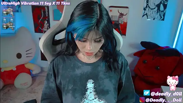 Deadly Doll online show from 01-12-26, 10:48