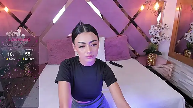 SHANONCLARK online show from 03-05-25, 07:06