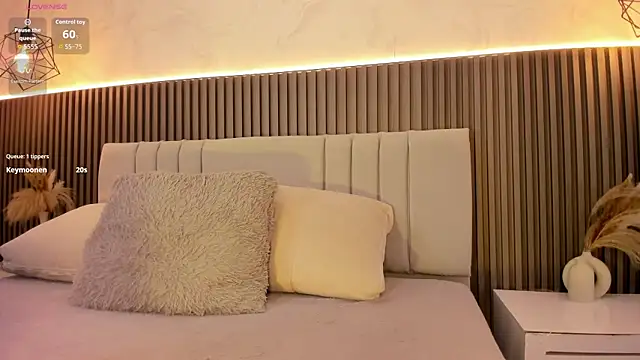 SHANONCLARK online show from 10-10-25, 07:13