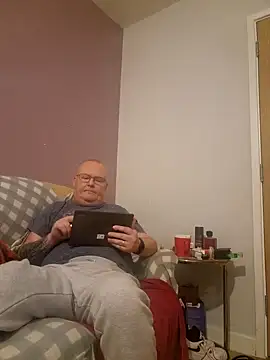 FriendlyDave online show from 02-18-25, 09:53