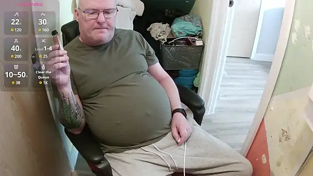 FriendlyDave online show from 03-08-25, 10:54