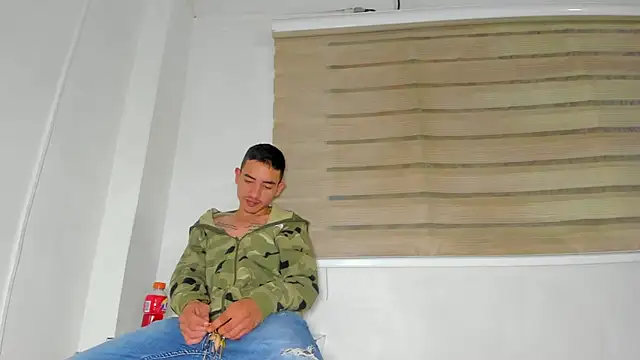 enjoy hotparty online show from 04-06-26, 01:23