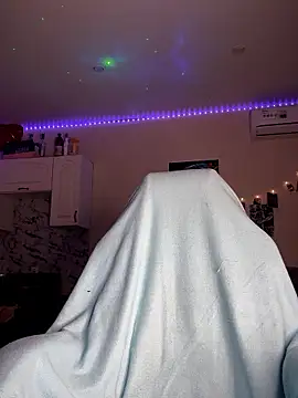 Good  Girl  online show from 01-12-26, 07:41