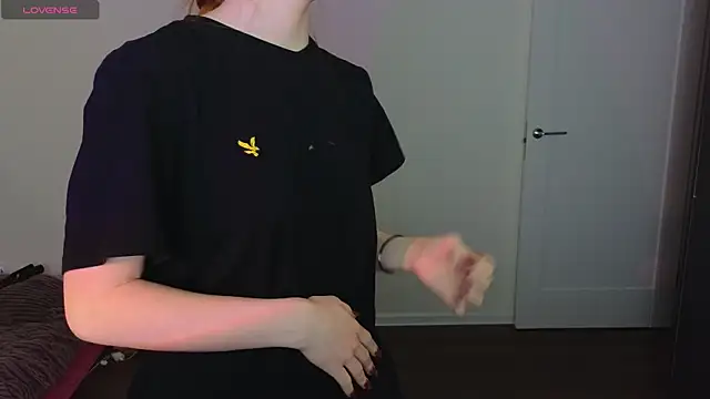 MiaKeler online show from 02-08-25, 04:14