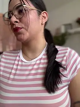 Lia flowers online show from 02-09-25, 07:41