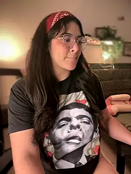 Lia flowers online show from 09-23-25, 12:13