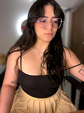 Lia flowers online show from 11-27-25, 12:24