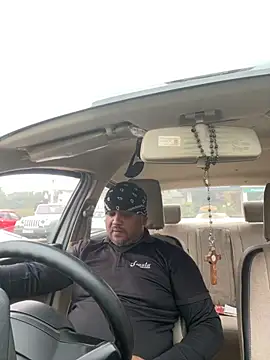 Dick 6inches online show from 10-30-25, 02:02