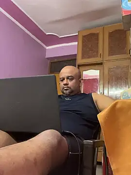 Dick 6inches online show from 06-08-26, 03:40