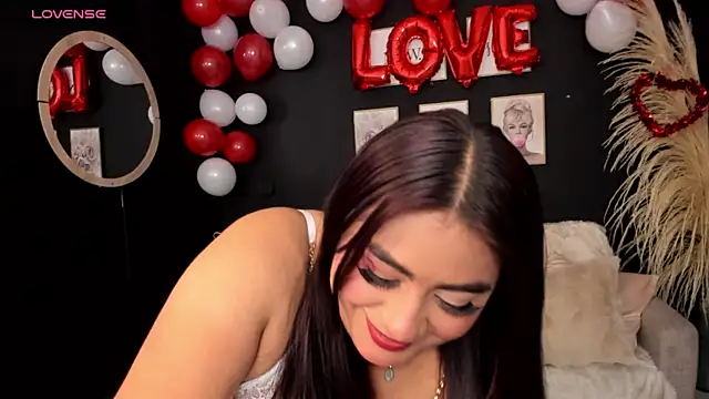 silvia lane online show from 02-14-25, 04:58